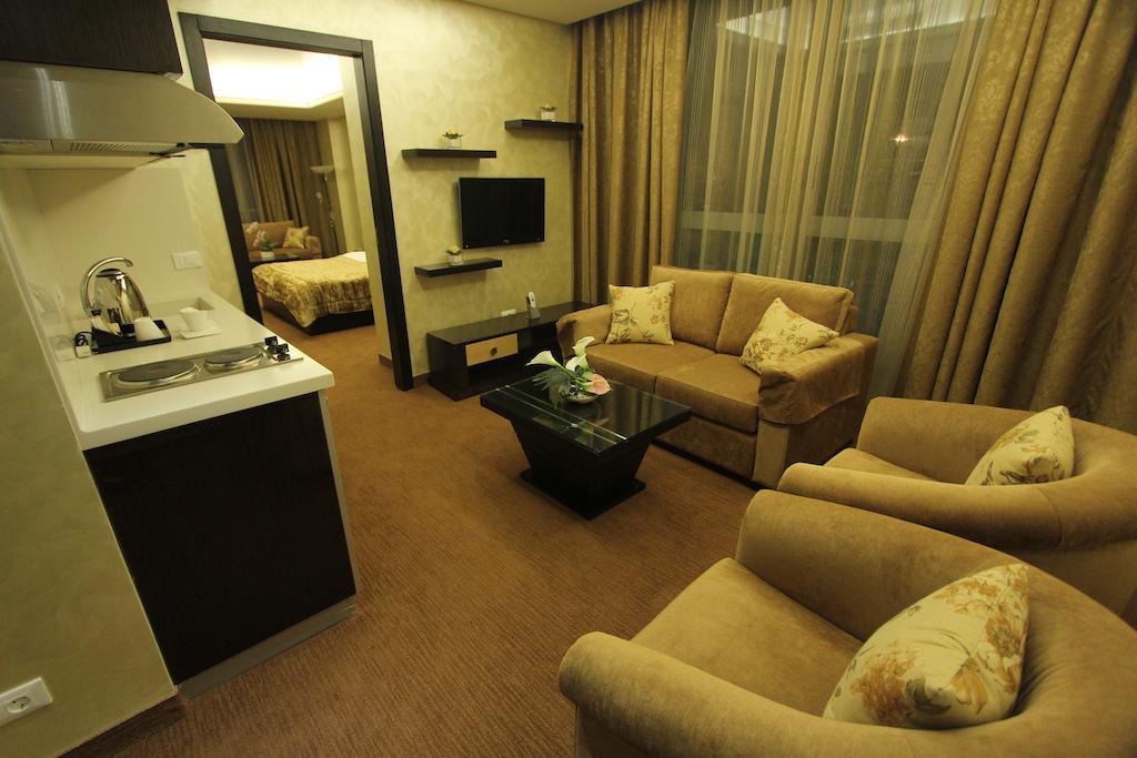 ביירות Elite Hotel & Spa חדר תמונה