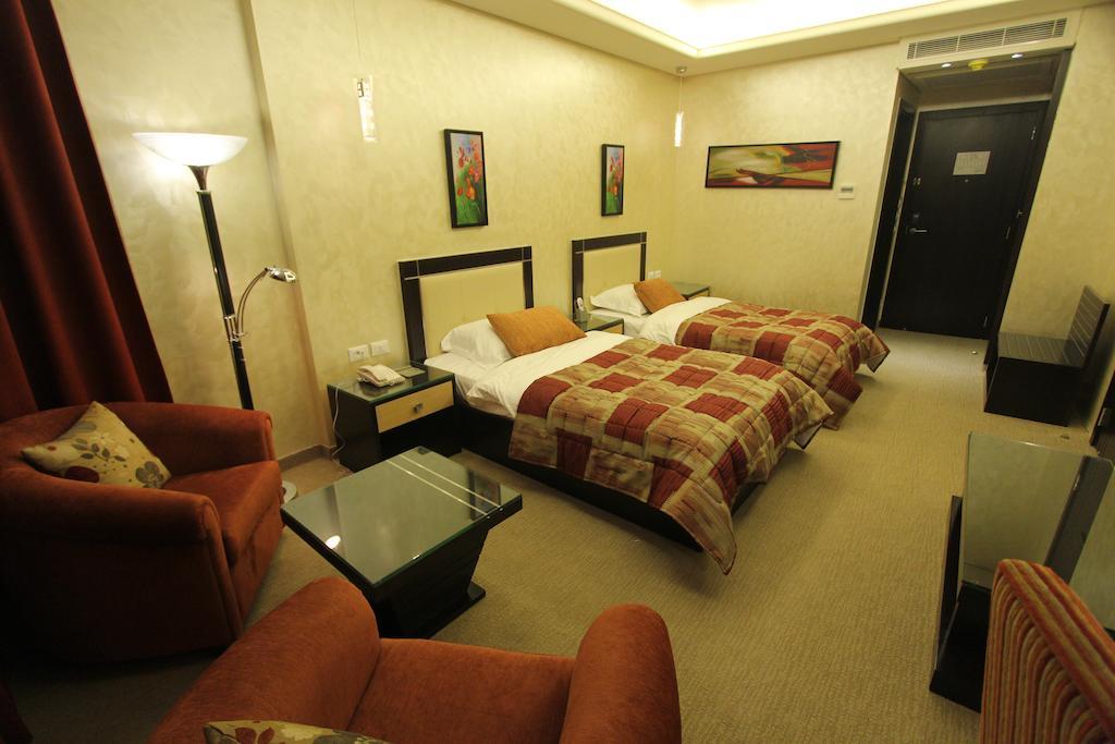 ביירות Elite Hotel & Spa חדר תמונה